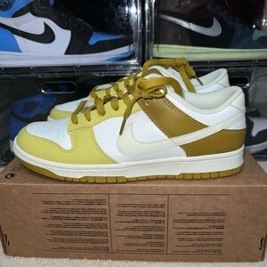 Size 9.5 - Nike Dunk Low Bronzine